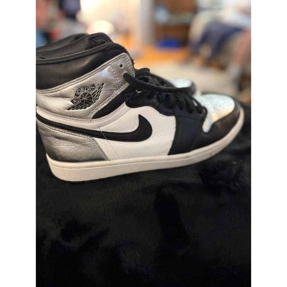Nike Air Jordan 1 Retro High OG Silver Toe Black White CD0461-001 Womens 10 - Picture 3 of 6